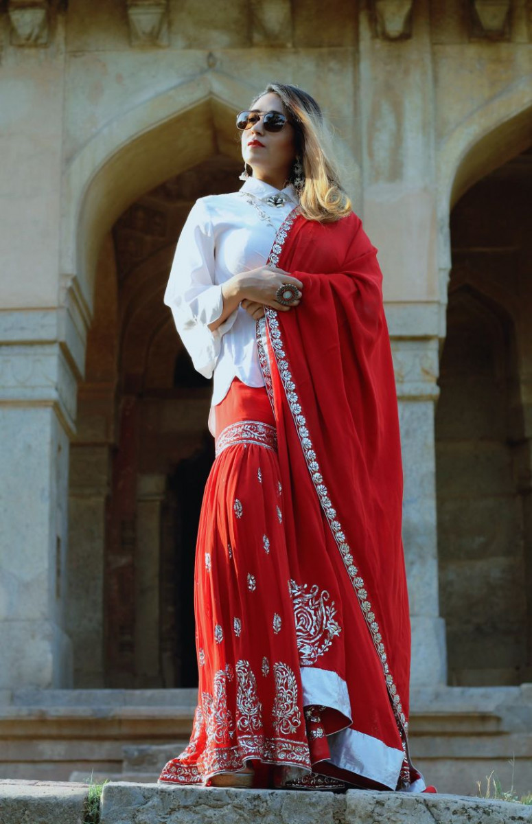 Red Mukaish gharara set